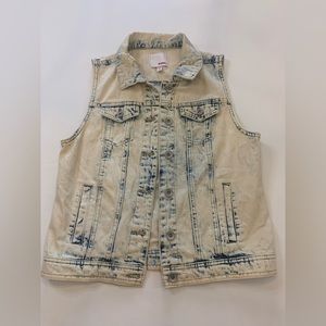 Vintage Y2K Bongo women’s medium whitewashed denim vest (C)